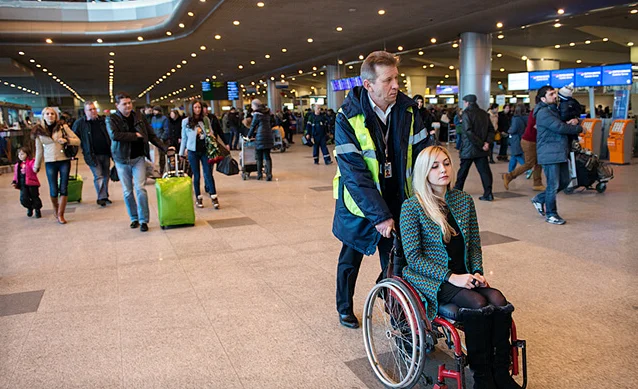Сопровождение инвалида в аэропорту