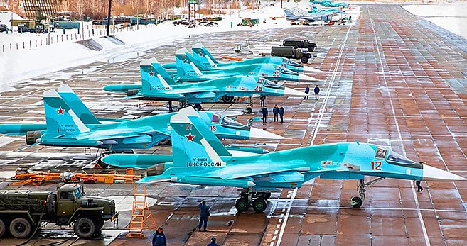 Фронтовые бомбардировщики Су-34