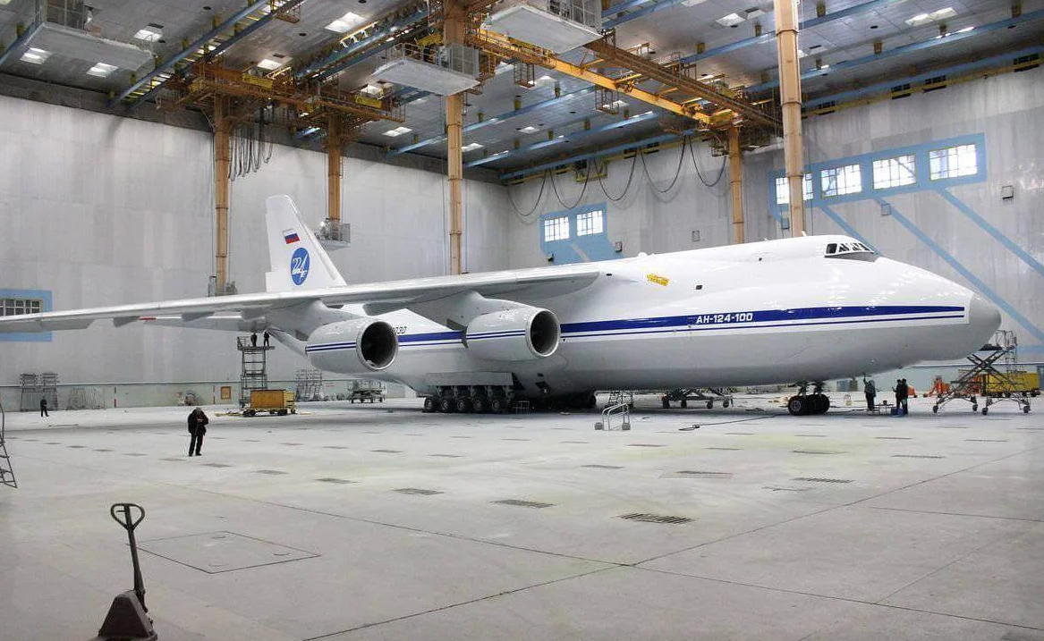 Сравнение Ан-124 Руслан и Ан-225 Мрия