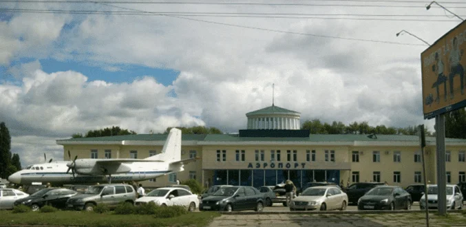центральный аэропорт Саратова