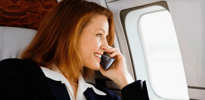 почему в самолете нельзя пользоваться телефоном