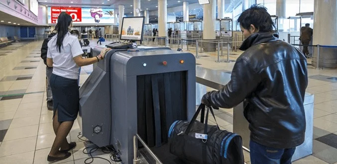 сканер в аэропорту